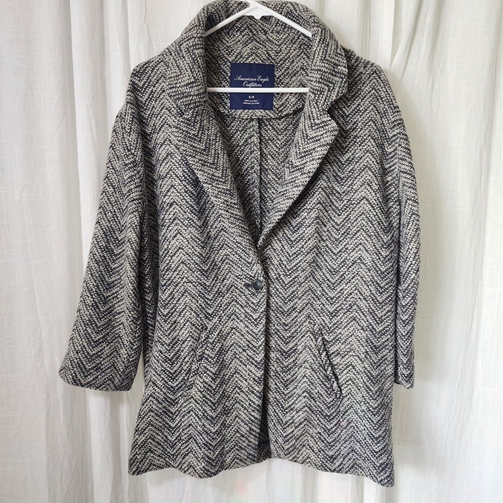 American Eagle Outfitters Women's Gray Herringbone Coat
